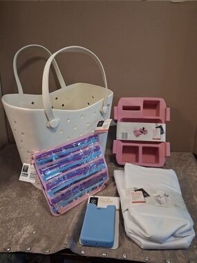 XL Off White EVA Rubber "Haul It All" Tote- 5 Pc Bundle Set NWT